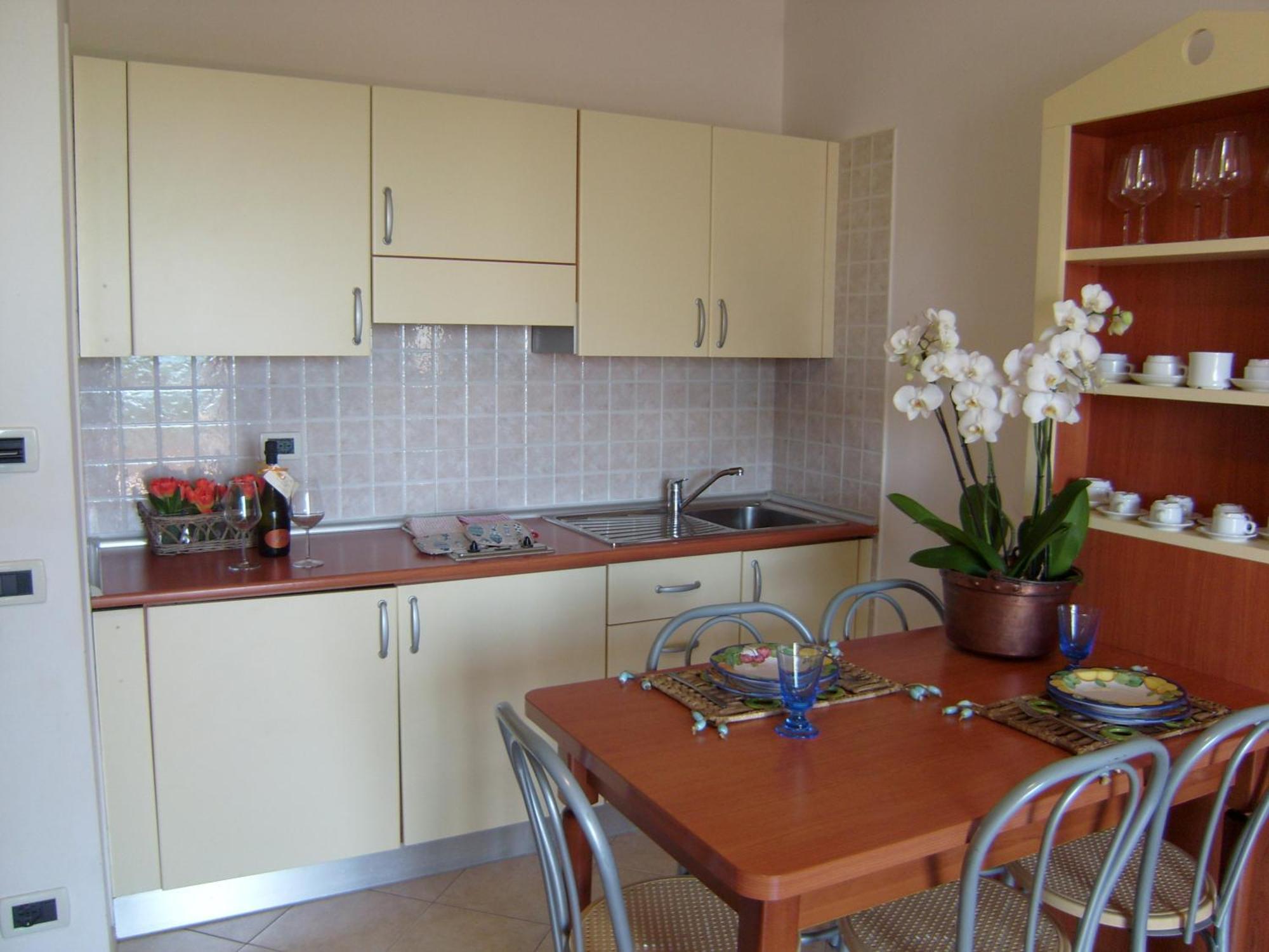 Residence Torre Del Mar Alba Adriatica Phòng bức ảnh