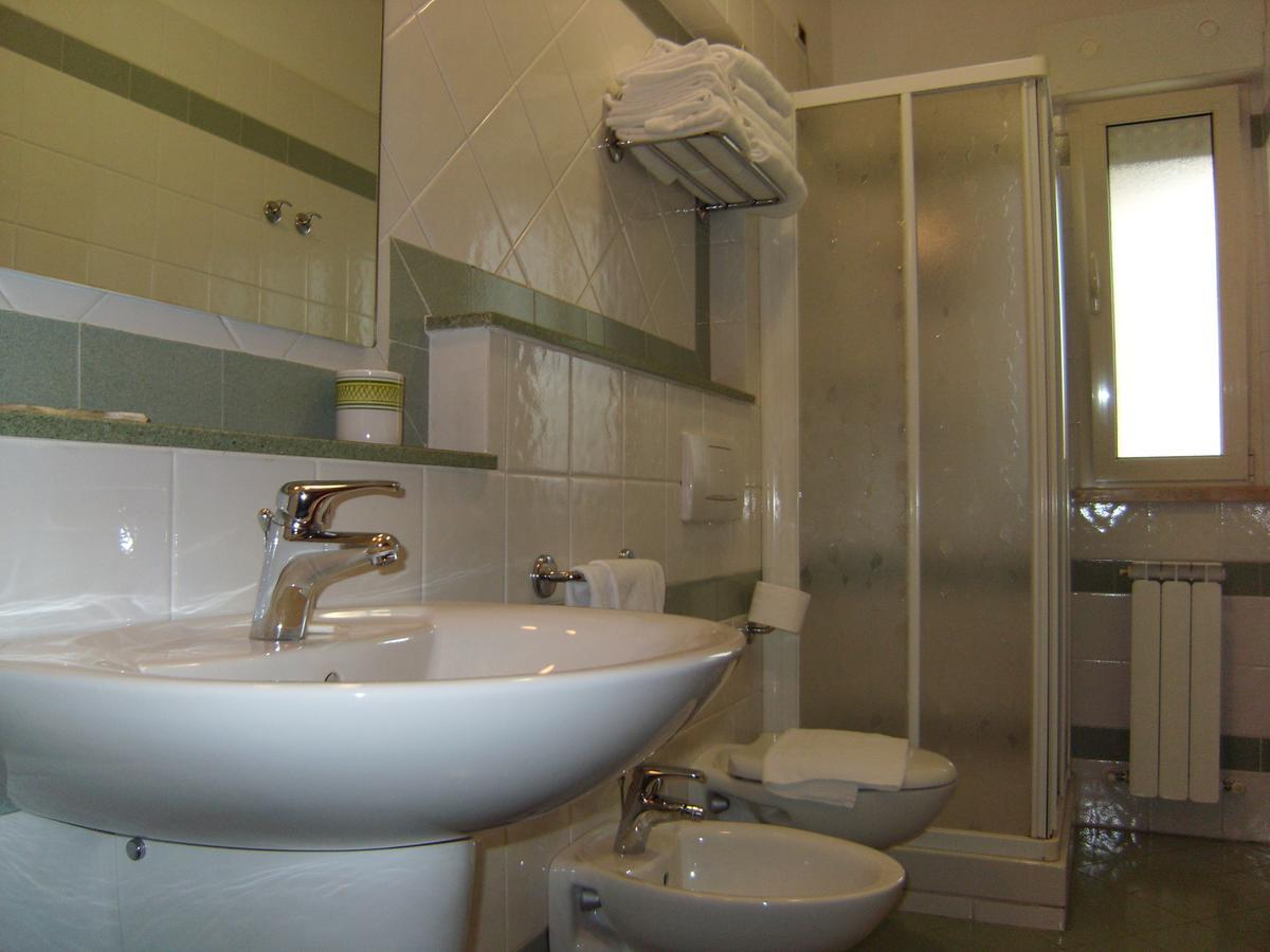 Residence Torre Del Mar Alba Adriatica Ngoại thất bức ảnh
