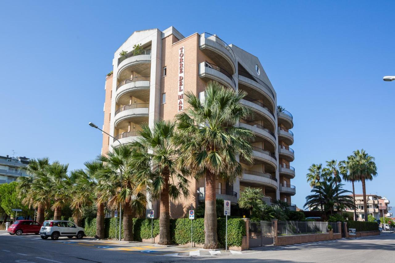 Residence Torre Del Mar Alba Adriatica Ngoại thất bức ảnh